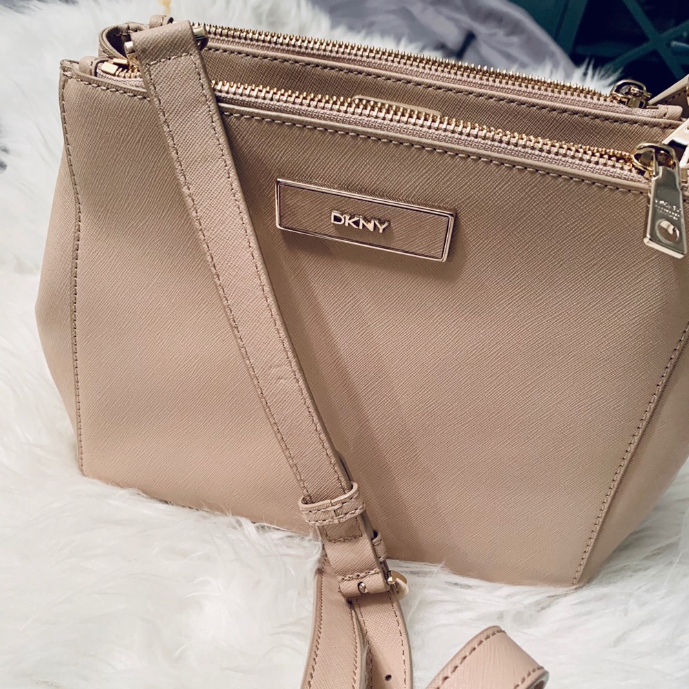 DKNY cross body purse